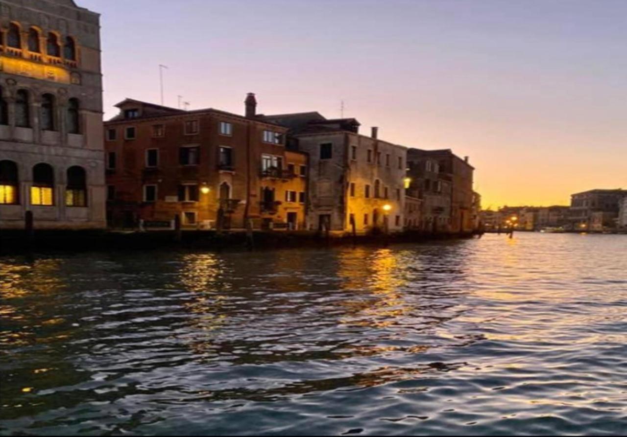 Blue George Apartment Venice Exterior photo